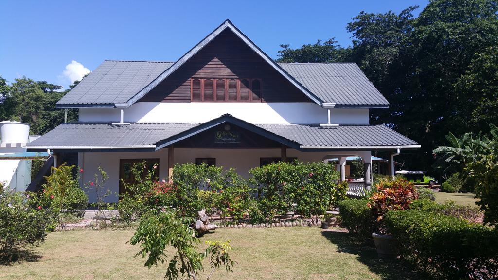 Belle Amie Self Catering Hotel La Digue Exterior photo